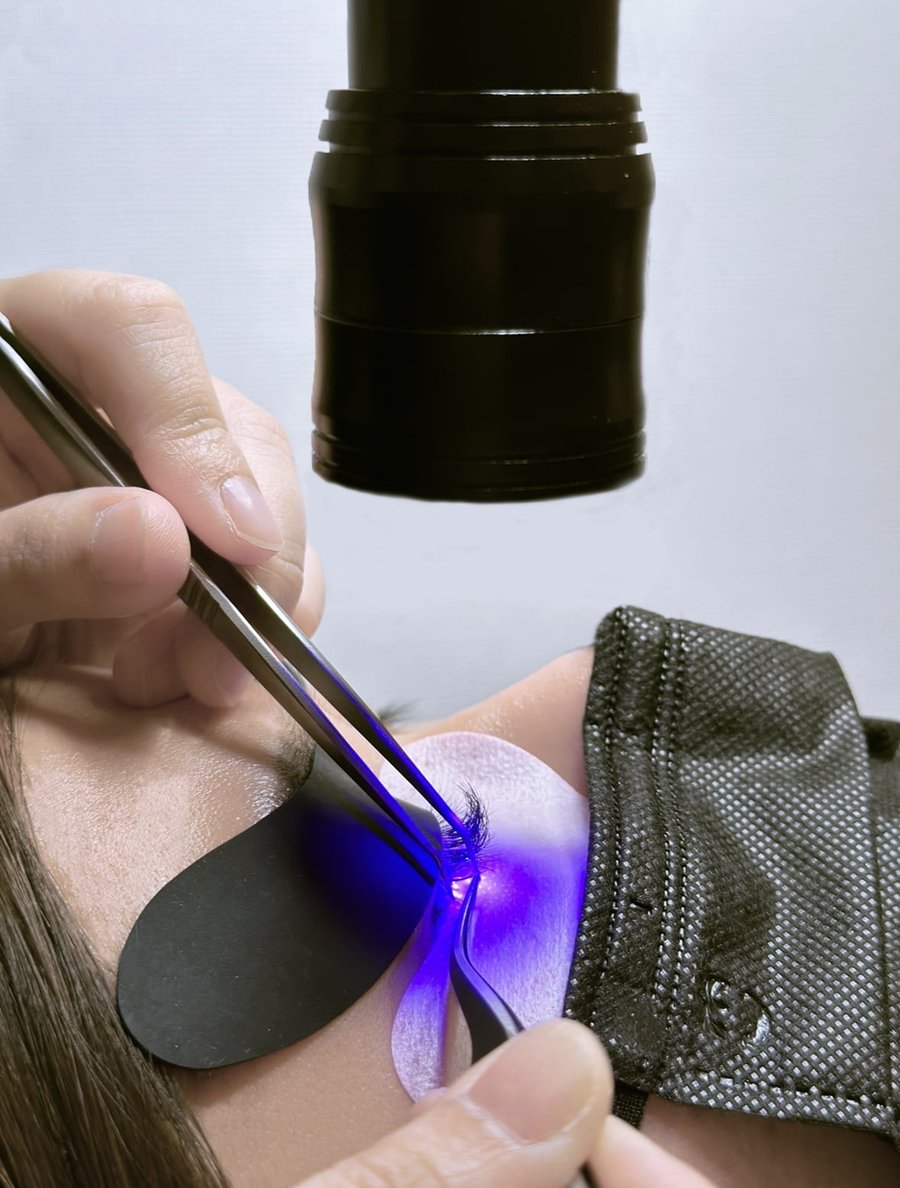 LED lash extension application